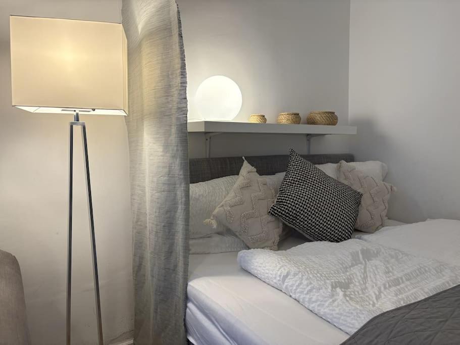 Relocation Or Expats, Only Long Term Stay! 2 Min To Metro Wien