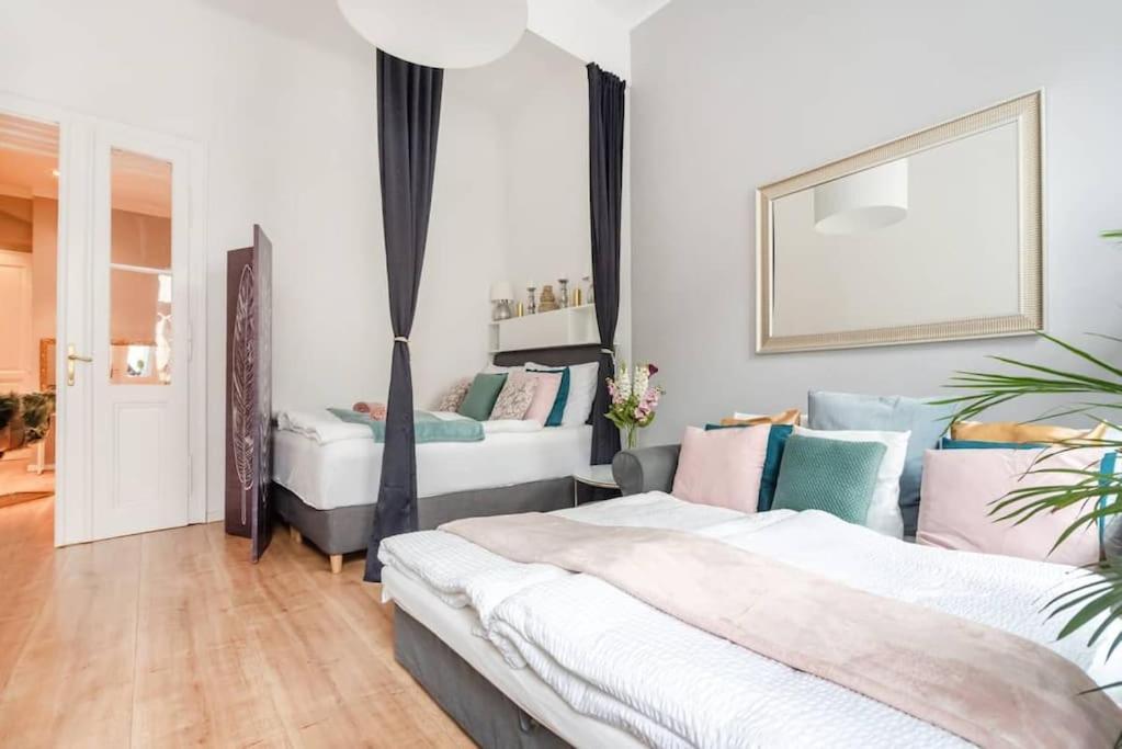 Relocation Or Expats, Only Long Term Stay! 2 Min To Metro * Wien
